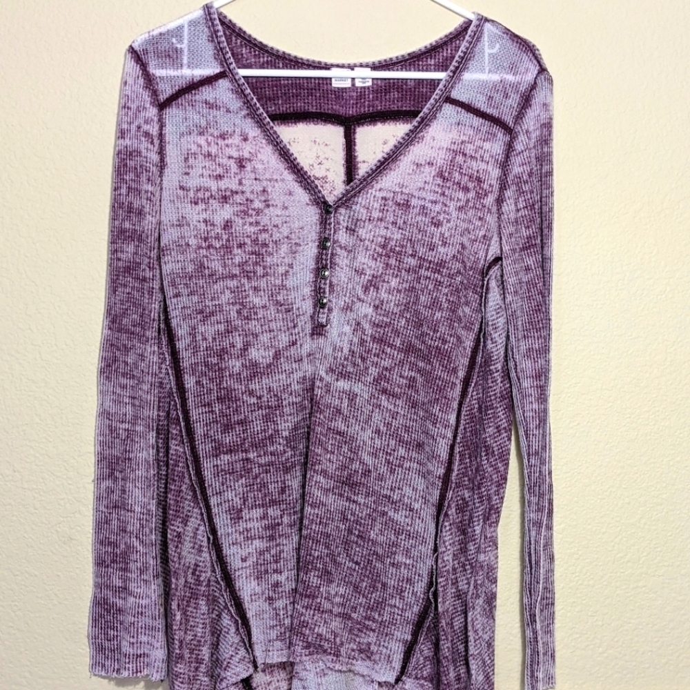 Maroon Distressed Waffle Flowy Long Sleeve V Neck Top